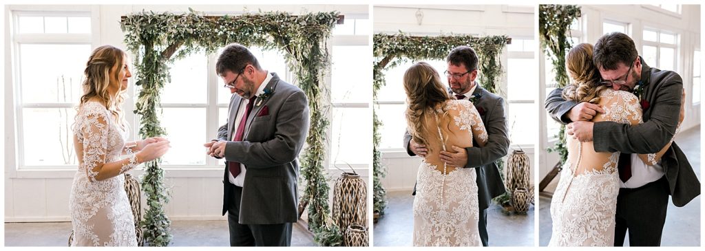 Photographer captures Alabama bride giving father a gift.